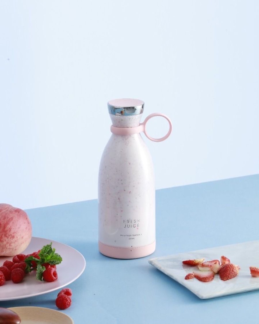 Wireless Charging Portable Electric Juicer - Binnoor Collection