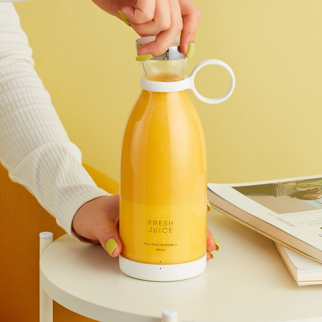 Wireless Charging Portable Electric Juicer - Binnoor Collection