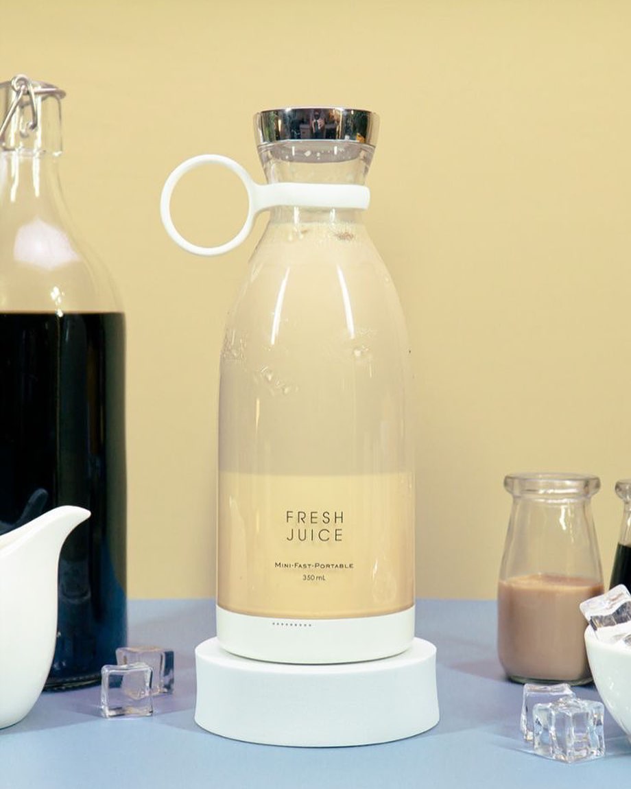 Wireless Charging Portable Electric Juicer - Binnoor Collection